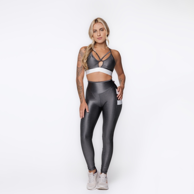 Conjunto Fitness Calça Legging Bolso E Top Tiras Bojo Poliamida