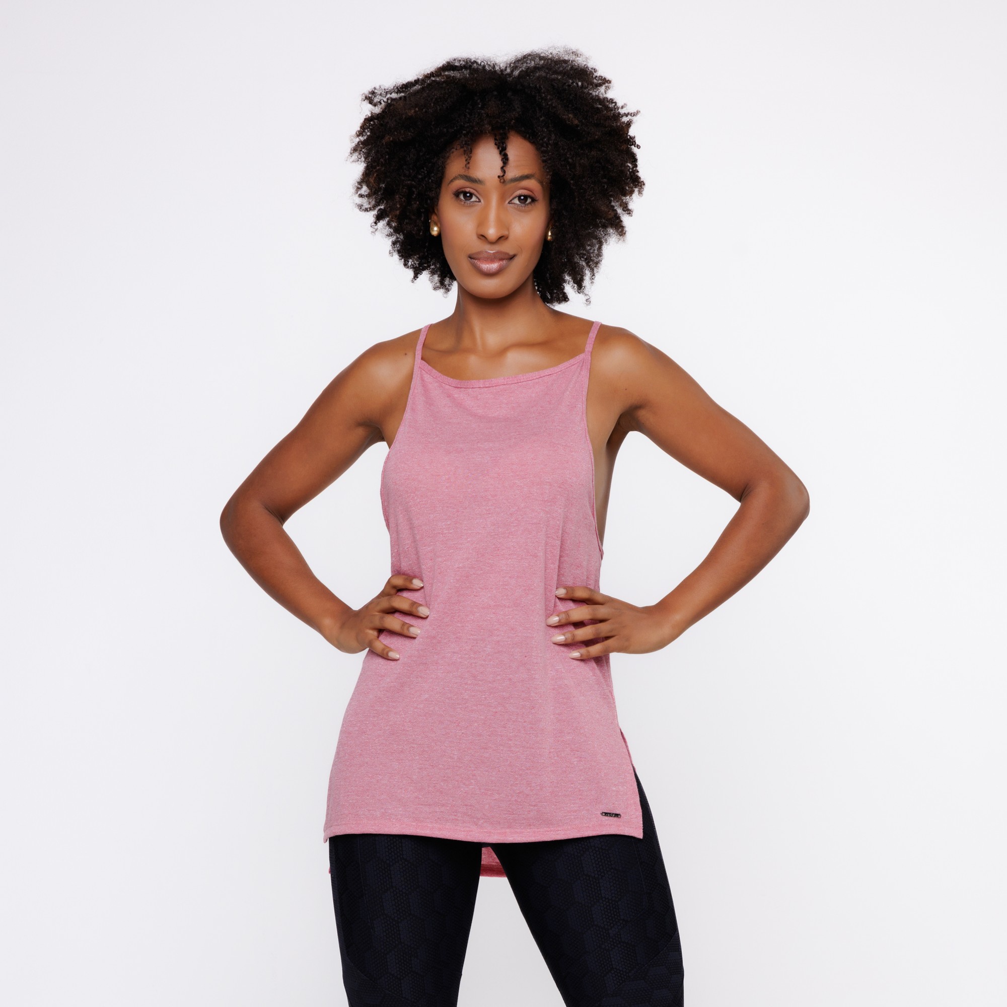 Camiseta Feminina Cavada Tiras Decote Costas Algodão Fitness