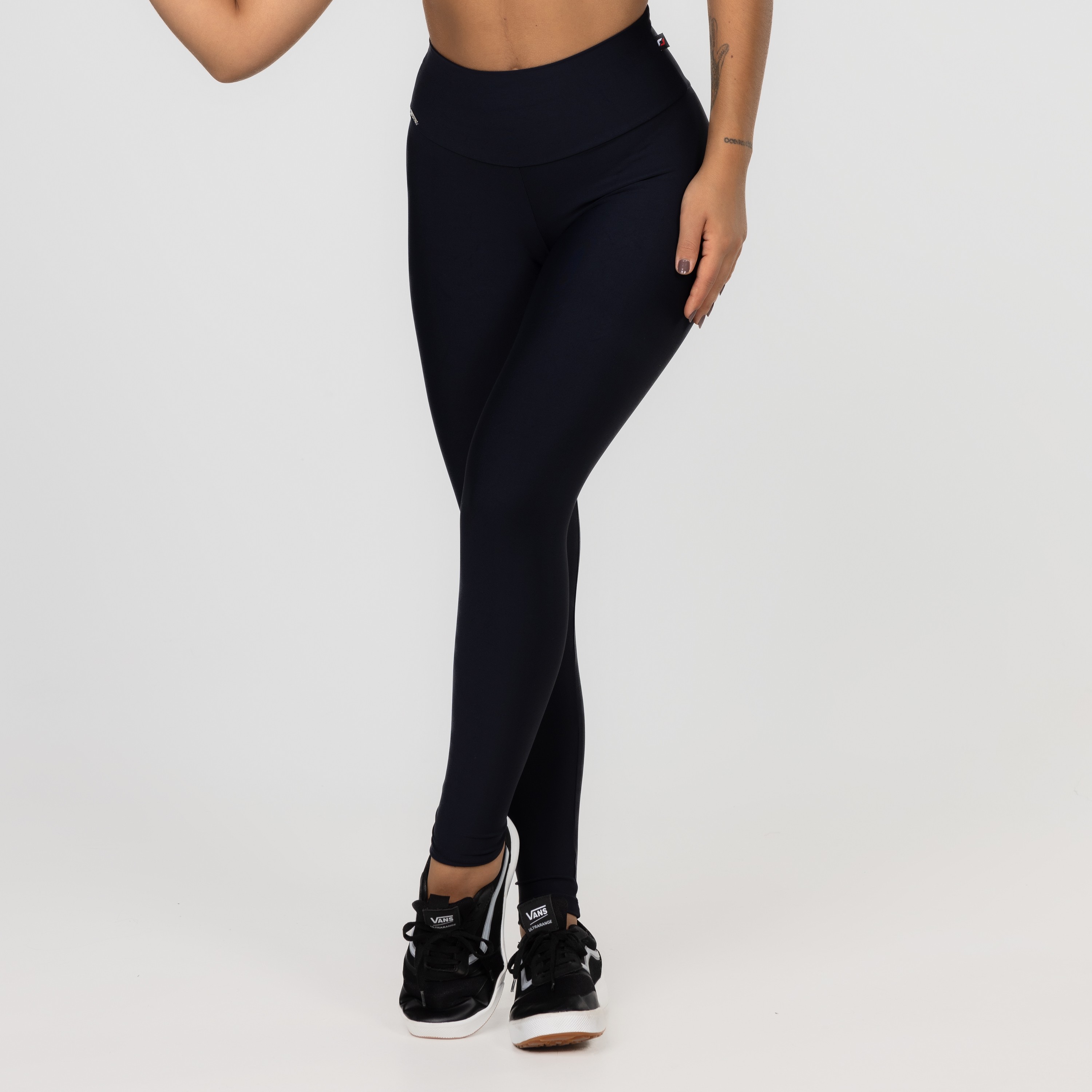 legging fitness feminina melhor legging preta Calça Legging Fitness Feminina Cintura Alta blackout Poliamida