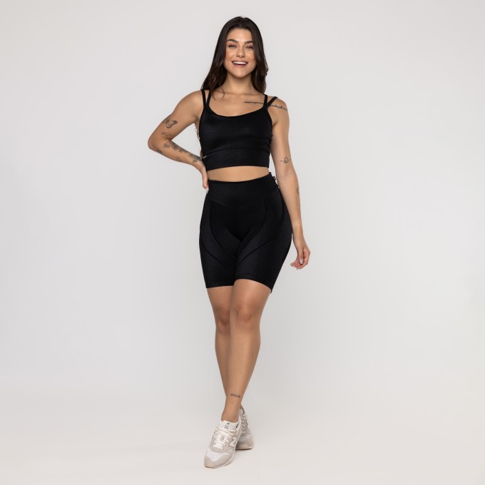 Conjunto Fitness Feminino Bermuda Recortes e Top Bojo Poliamida