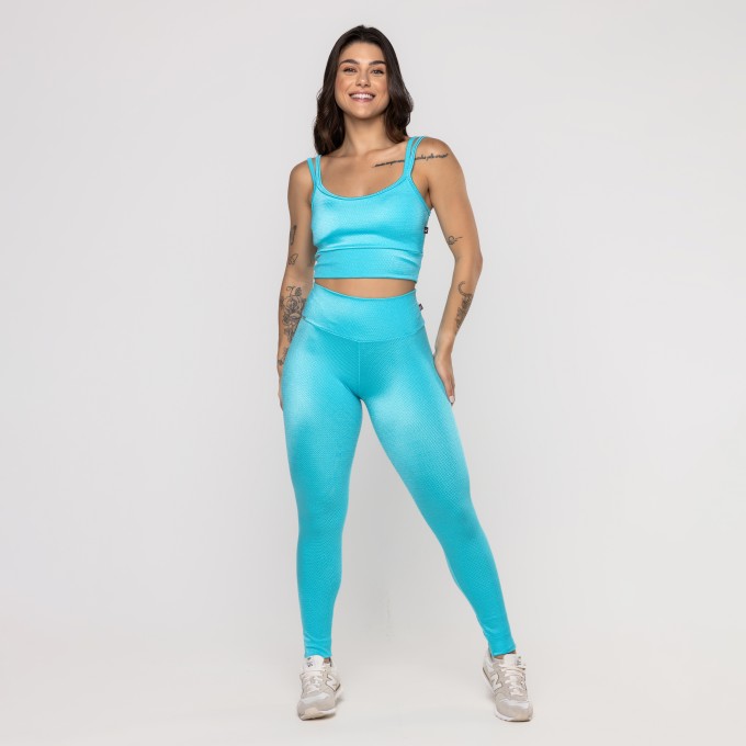 Conjunto Fitness Feminino Calça Legg e Top Bojo Textura Poliamida