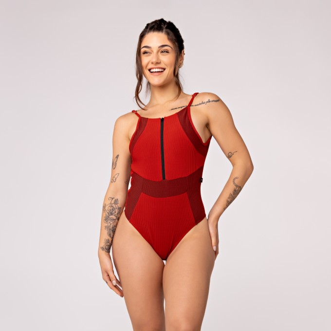 Body Fitness Feminino Canelado Bojo Zíper Frontal e Costas Cavada