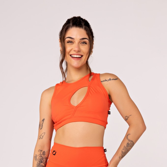 Top Fitness Feminino Decote Gota Costas Estilizada Poliamida