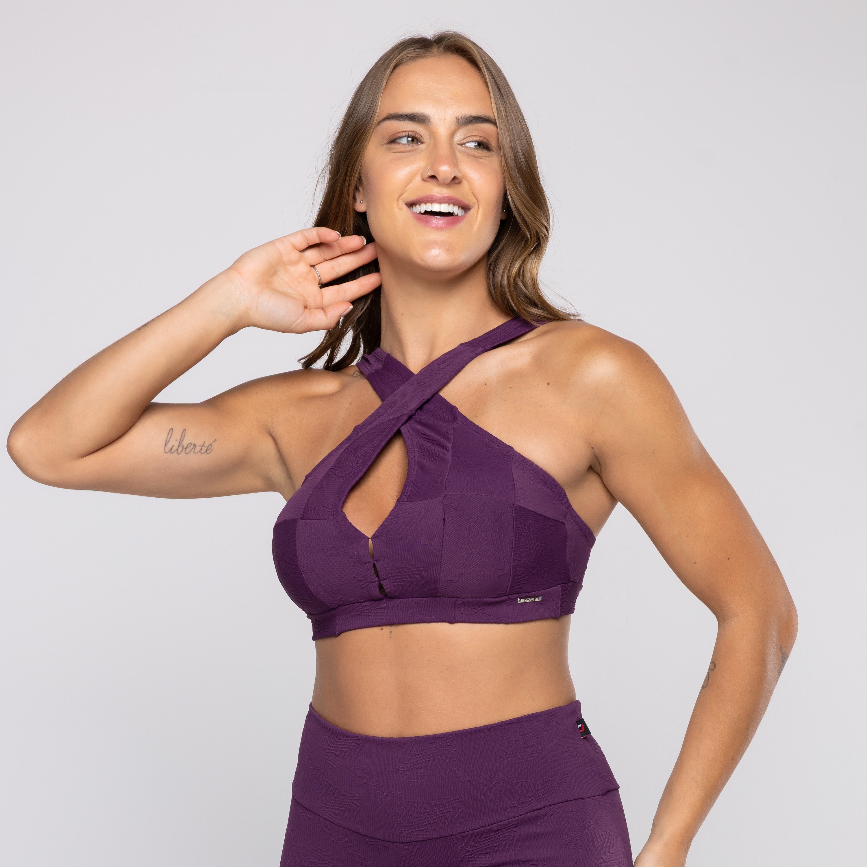 Top Fitness Feminino Sustentação Alças Largas Versáteis 3 em 1 e