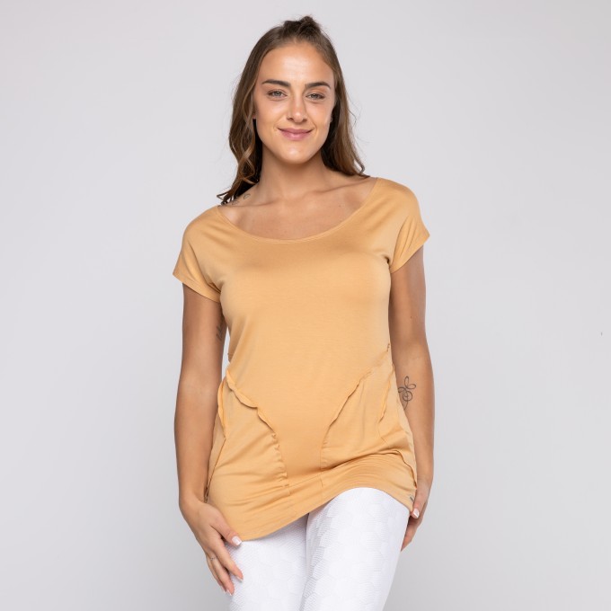 Blusa Feminina Manga Curta Tapa Bumbum com Bolso