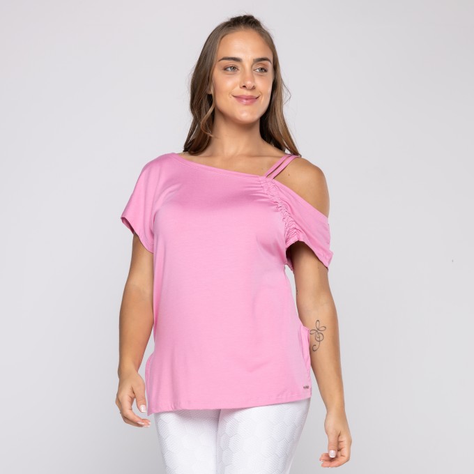 Blusa Feminina Manga Curta Detalhe Ombro