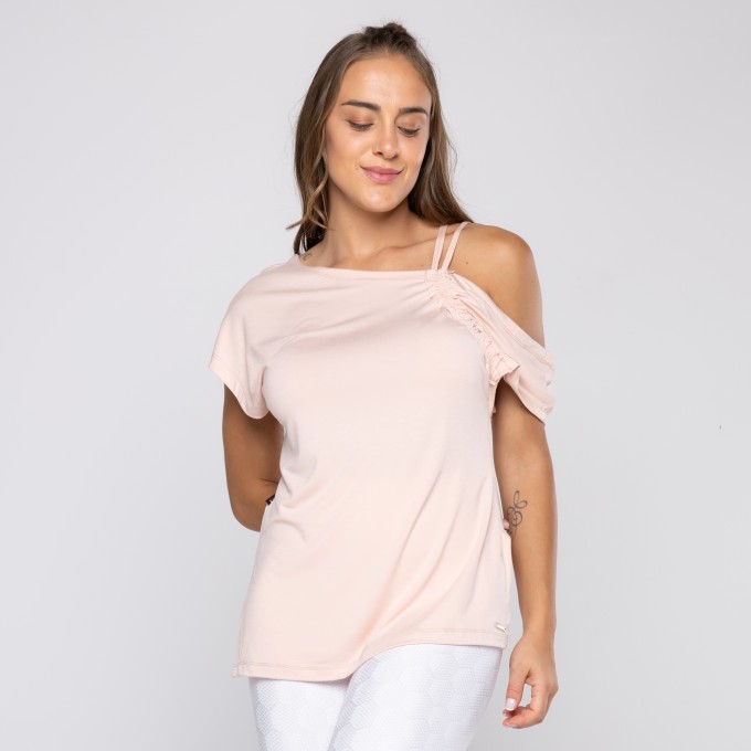 Blusa Feminina Manga Curta Detalhe Ombro