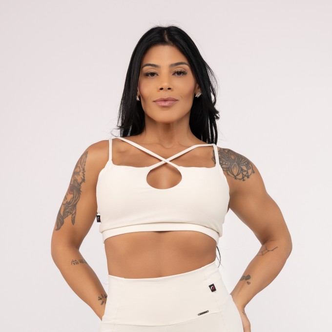 Top Fitness Feminino com Recorte Frontal e Alças Duplas Poliamida