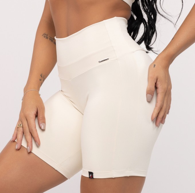 Bermuda Fitness Feminina Alta Detalhe Lateral Suplex Poliamida