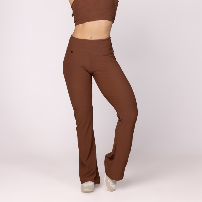 Calça Flare Textura Canelada Fitness Feminina