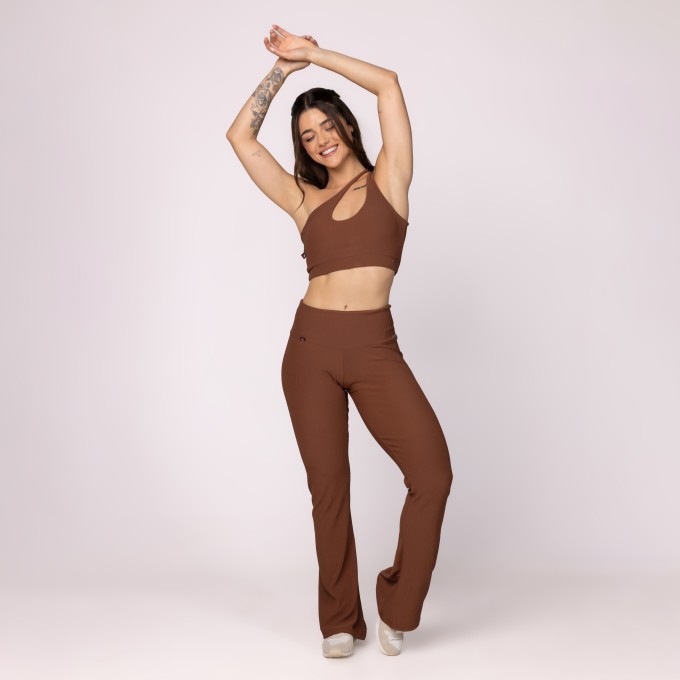 Conjunto Fitness Feminino Calça Flare